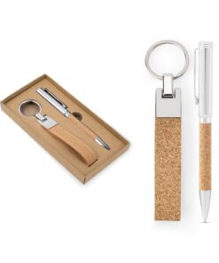 Kit brinde corporativo sustentável com caneta e chaveiro de cortiça, exibido dentro e fora de sua caixa de presente kraft.